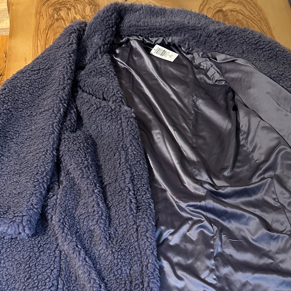 NWT Torrid 2X Periwinkle Sherpa Maxi Coat - Picture 6 of 6